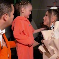 Гүзәл Уразова концертына килгән ятимә кыз тарихы бөтен залны елаткан