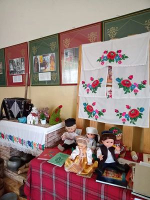 Яңа Иштирәк авылы музеен экспонатлар белән тулыландыруда ярдәм итәргә була