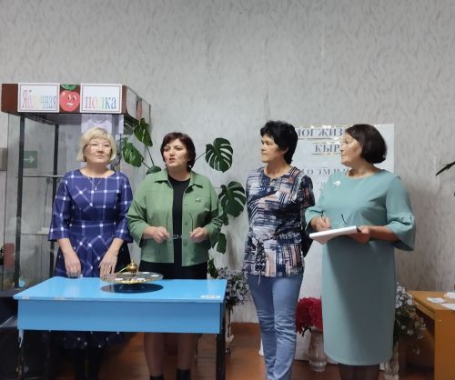 Түбән Чыршылы китапханәсе үзенә кунакка укытучыларны чакырды