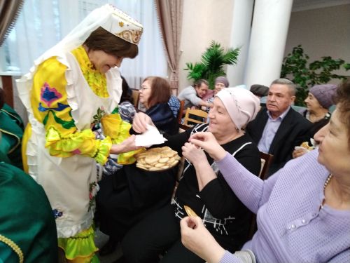 Лениногорск Мәдәният сараенда «Әбиемнең күңел сандыгы» чарасы үткәрелде (+фотолар)