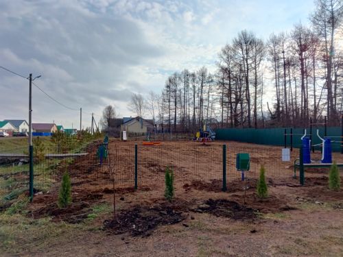 Зәй-Каратай авылында республика гранты хисабына матур һәм заманча балалар мәйданчыгы барлыкка килде