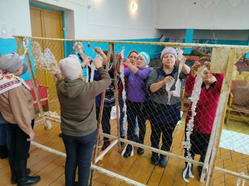 Районыбызның күпчелек авыллары маскировка челтәрләре үрүгә кереште