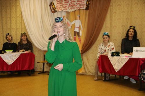 11нче гимназия Татарстанда Милли мәдәниятләр һәм гореф-гадәтләр елын әдәби көрәш белән башлады (+ фоторепортаж)