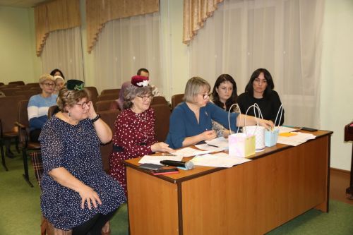 11нче гимназия Татарстанда Милли мәдәниятләр һәм гореф-гадәтләр елын әдәби көрәш белән башлады (+ фоторепортаж)