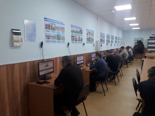 Тракторчы-машинистка укучы лениногорскилылар имтихан тапшырды