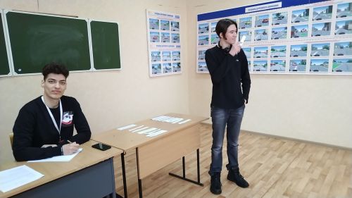 Лениногорскида мәктәп укучылары арасында «Адмирал» хәрби-патриотик уен үтте