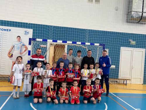 Лениногорскиның балалар футбол командасы җиңде