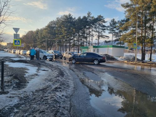 Лениногорскида исерек шофер аркасында зур авария булган (+фотолар)
