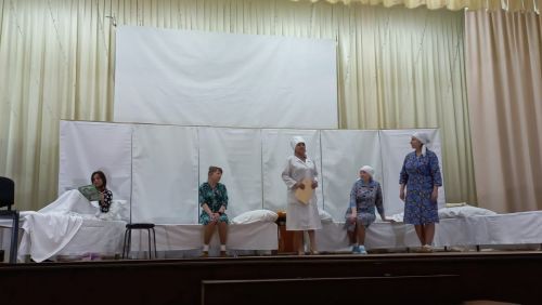 Шөгер авылы мәдәният йортында  «Әниләр һәм бәбиләр» драмасын куйганнар (+фотолар)
