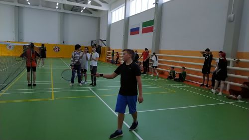 Бадминтон ярышында Кубокны Лениногорскиның 2нче мәктәбе алды (+фотолар)