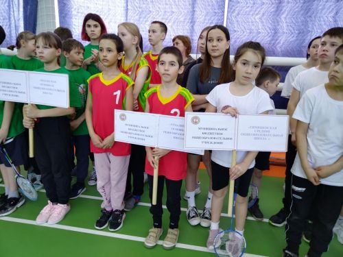 Бадминтон ярышында Кубокны Лениногорскиның 2нче мәктәбе алды (+фотолар)