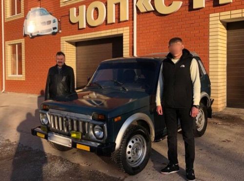 Лениногорск эшмәкәре хәрби операциядәге танкистка машина бүләк итте