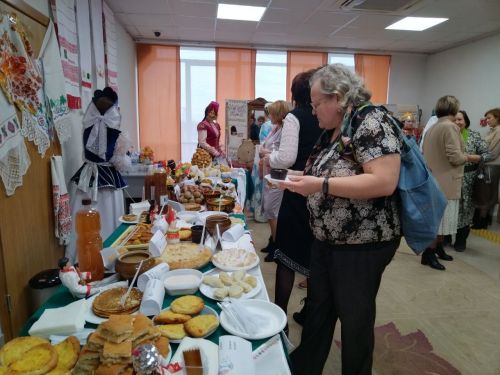Лениногорск районы делегациясе Казанга бай күргәзмә әзерләп барды (+фотолар)