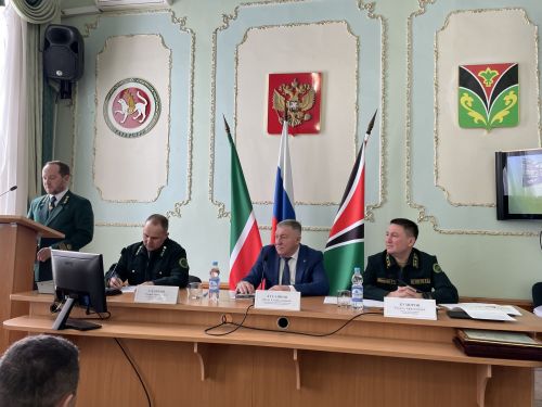 Узган ел Лениногорскида урман торгызу эше 12 гектарда башкарылган