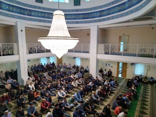 Лениногорскиның «Ихлас» мәчетендә Ураза гаете үтте (+фотолар)