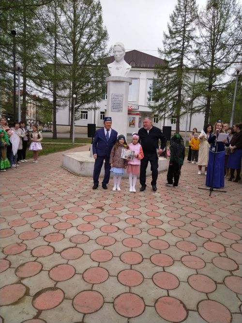 Лениногорскида Габдулла Тукайны искә алдылар (фотолар)