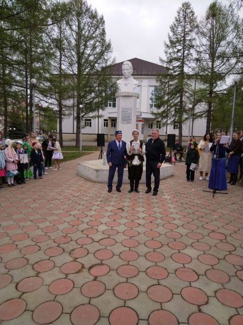 Лениногорскида Габдулла Тукайны искә алдылар (фотолар)