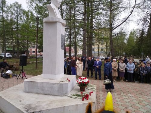 Лениногорскида Габдулла Тукайны искә алдылар (фотолар)