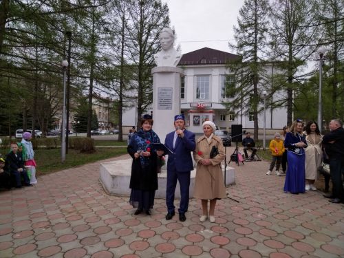 Лениногорскида Габдулла Тукайны искә алдылар (фотолар)
