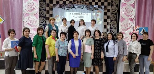 Лениногорскида  «Куркынычсыз тәгәрмәч» конкурсында яшь юл хәрәкәте инспекторларының 20 командасы көч сынашты (+фотолар)