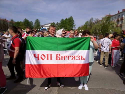 Лениногорскиның Үзәк мәйданында 1 май эстафетасы үтте (+фотолар)