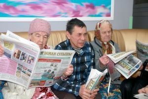Депутатлар район газетларына аз тәэмин ителгән йөз Лениногорск кешесен яздырттылар