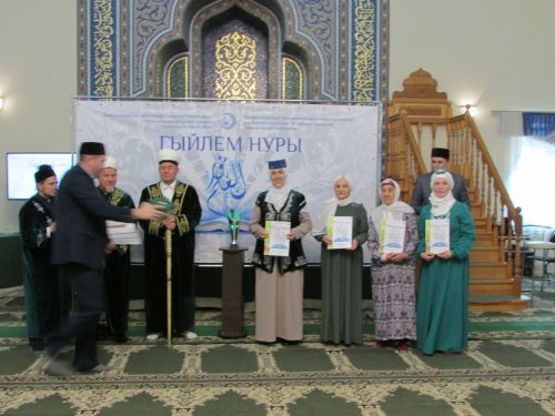 “Гыйлем нуры” интеллектуаль бәйгесендә Лениногорск командасы җиңүче булды