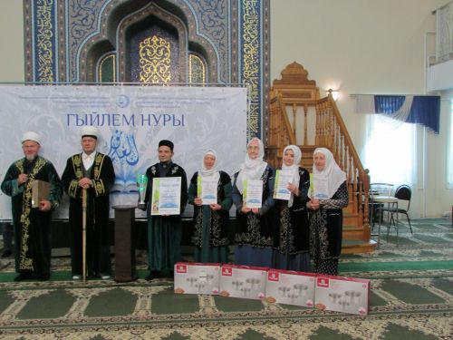 “Гыйлем нуры” интеллектуаль бәйгесендә Лениногорск командасы җиңүче булды