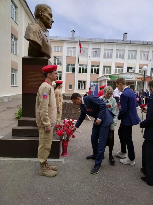 Лениногорскида Бөек Җиңүнең 78 еллыгы уңаеннан автойөреш узды (+фотолар)