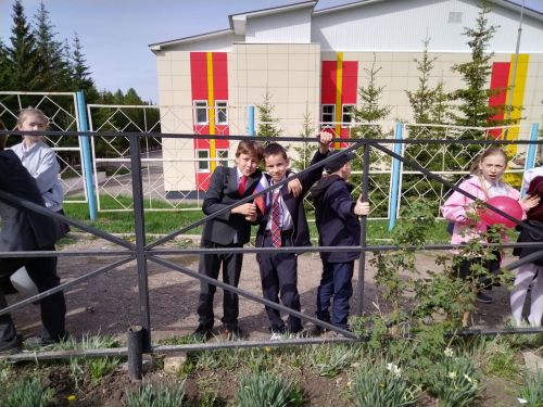 Лениногорскида Бөек Җиңүнең 78 еллыгы уңаеннан автойөреш узды (+фотолар)