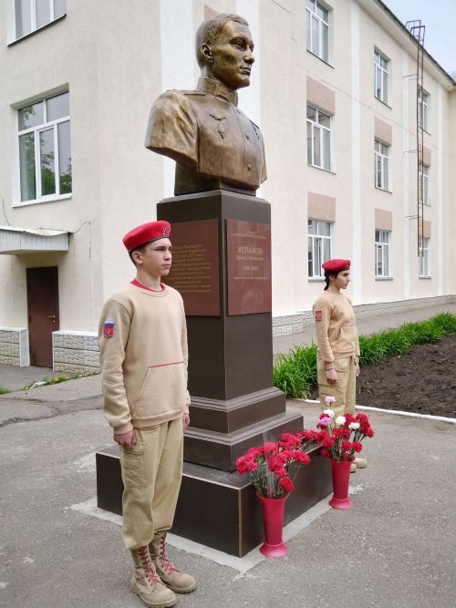 Лениногорскида Бөек Җиңүнең 78 еллыгы уңаеннан автойөреш узды (+фотолар)