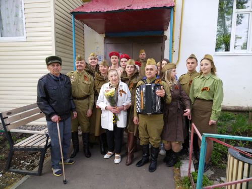Лениногорскида «Фронт бригадасы» акциясе кысаларында ветераннарыбызны котладылар (+фотолар)
