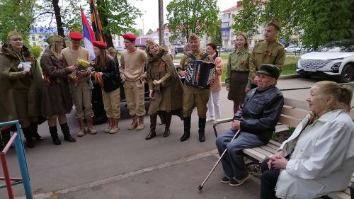 Лениногорскида «Фронт бригадасы» акциясе кысаларында ветераннарыбызны котладылар (+фотолар)