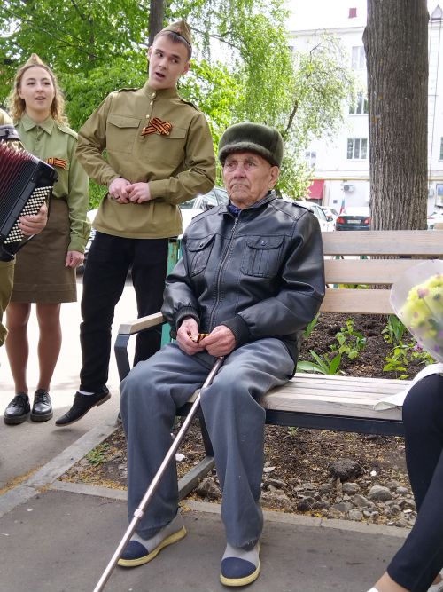 Лениногорскида «Фронт бригадасы» акциясе кысаларында ветераннарыбызны котладылар (+фотолар)