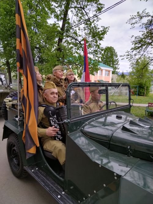 Лениногорскида «Фронт бригадасы» акциясе кысаларында ветераннарыбызны котладылар (+фотолар)