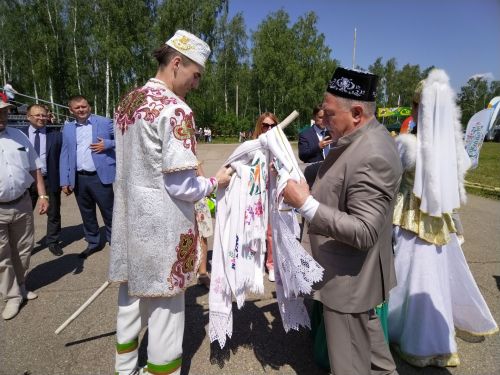 Лениногорскида  Сабан туе бәйрәме ачылды(+фотолар)