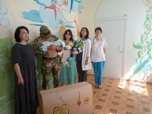 Мобилизацияләнгән хәрби якташыбыз бала тудыру йортыннан сабыен каршы алды