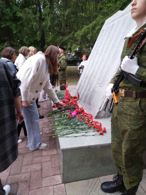 Лениногорскиның Геройлар аллеясында Хәтер һәм кайгы көне үткәрелде (+фото һәм видео)