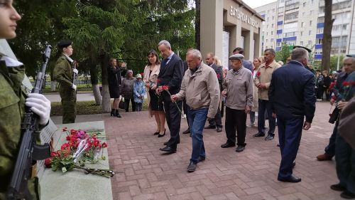 Лениногорскиның Геройлар аллеясында Хәтер һәм кайгы көне үткәрелде (+фото һәм видео)