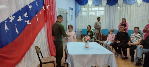 Куакбаш авылында махсус хәрби операция солдатлары белән очрашу узды