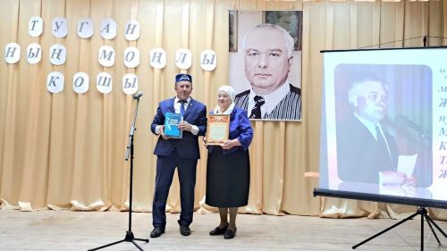 «Чишмә»леләр Разим Вәлиуллинның туган ягында искә алу кичәсендә булдылар