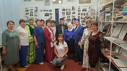 «Чишмә»леләр Разим Вәлиуллинның туган ягында искә алу кичәсендә булдылар