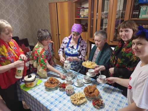 Лениногорск әбиләре тәмнүшкә рецептлары белән бүлешкән (+фотолар)