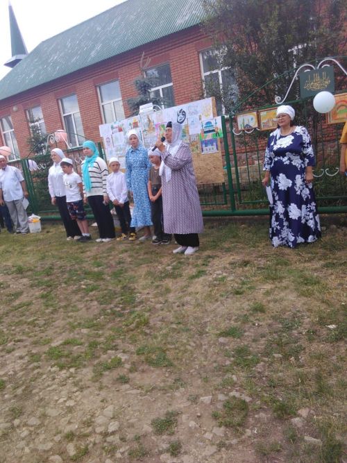Балалар өчен күңелле һәм файдалы, әһәмиятле бәйрәм (+ фотолар)