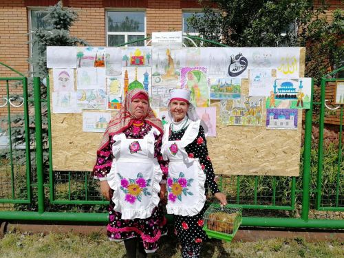 Балалар өчен күңелле һәм файдалы, әһәмиятле бәйрәм (+ фотолар)