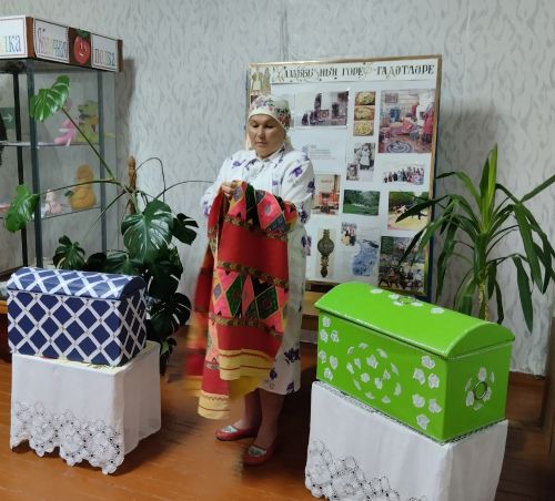 Түбән Чыршылыда чиккән сөлгеләрнең тарихын барладылар (+ фотолар)