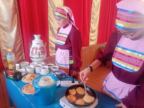 Федотовка мәдәният йортында фольклор иленә сәяхәт ясадылар