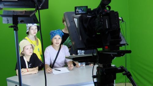 Ишегалды лагерена йөрүче балалар “Лениногорск 24” телеканалына экскурсиягә килделәр