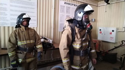 Лениногорскиның 10 нчы мәктәбе укучылары янгын частендә экскурсиядә булды (+ фотолар)