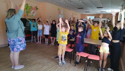 Лениногорскиның “Дружба” лагерендә балаларга Гаилә, мәхәббәт һәм тугрылык көне турында сөйләделәр (+фотолар)